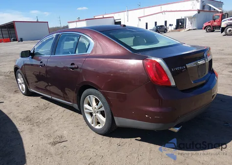 2009 Lincoln Mks z USA, uszkodzony, nr VIN 1LNHM93RX9G633983